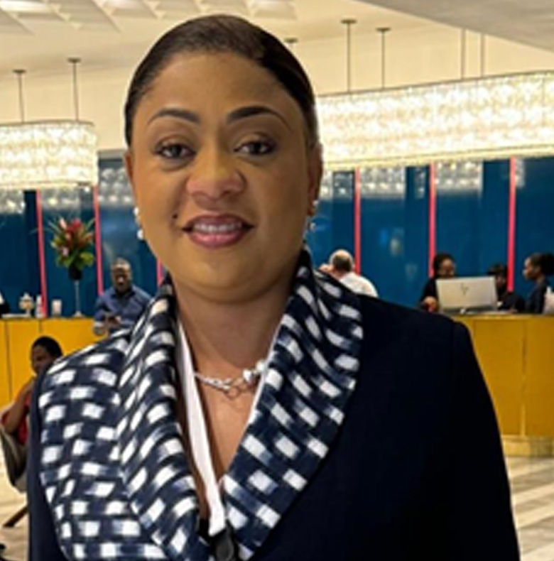 Mme Annabelle BROU